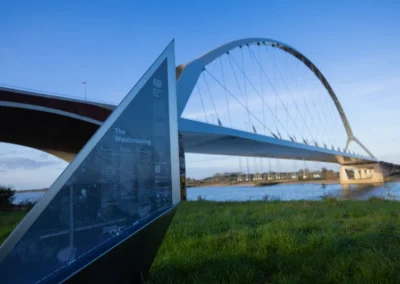 101 Nijmegen Waalbrug crossing 400x284